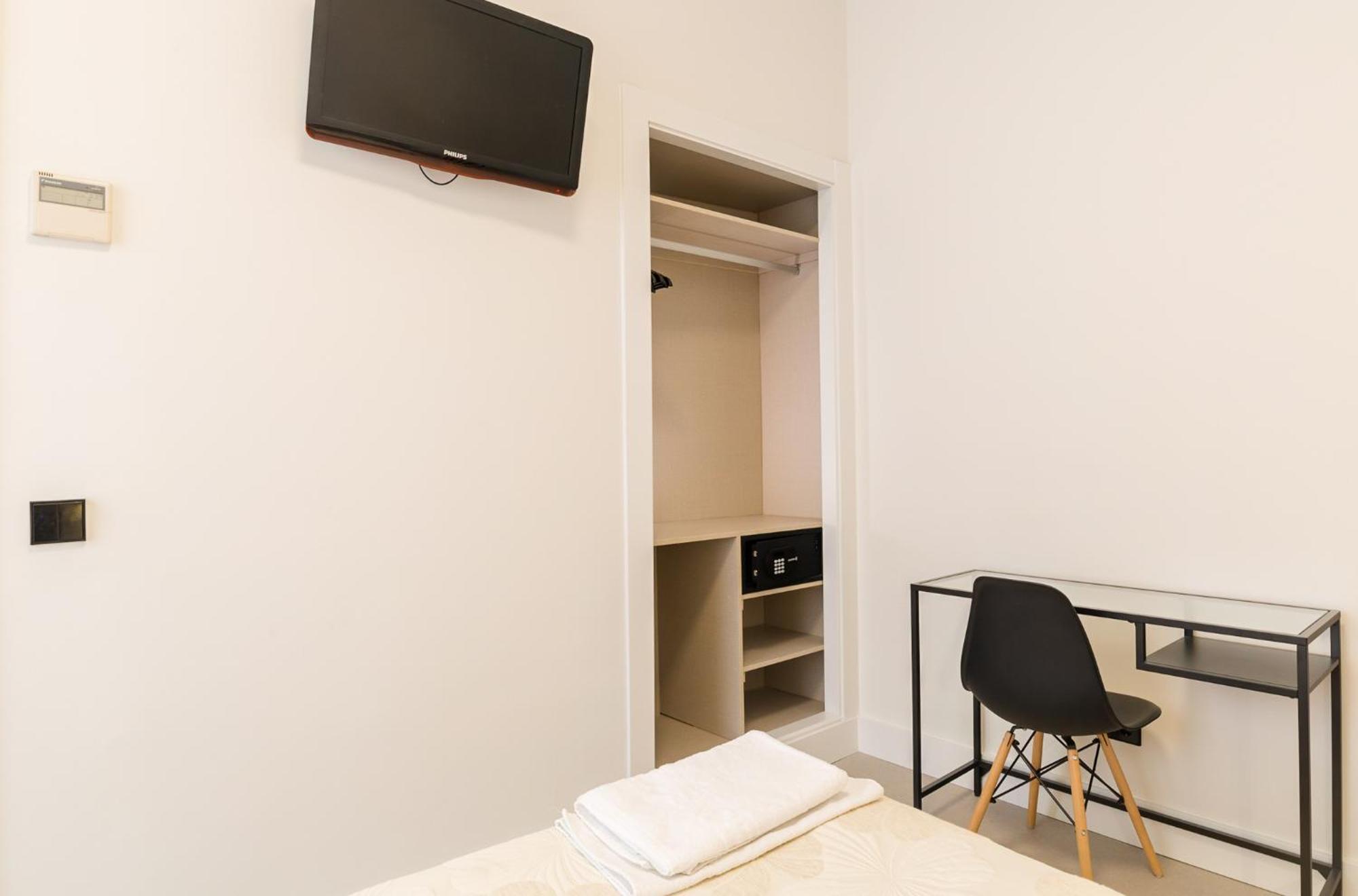 Hostal Excelsior Madrid Exteriör bild